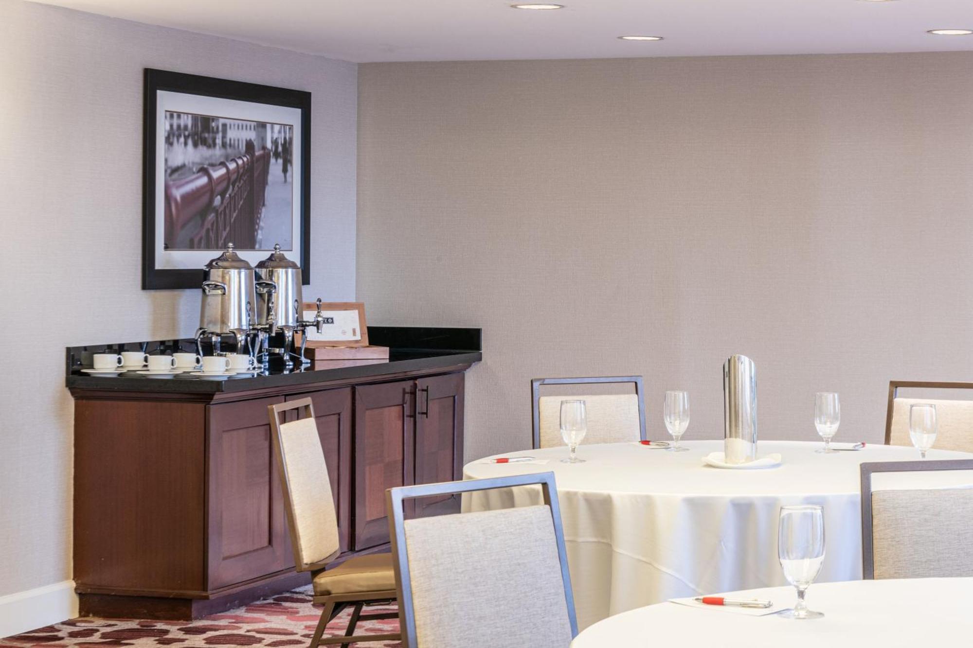 Chicago Marriott Suites Deerfield Exteriör bild