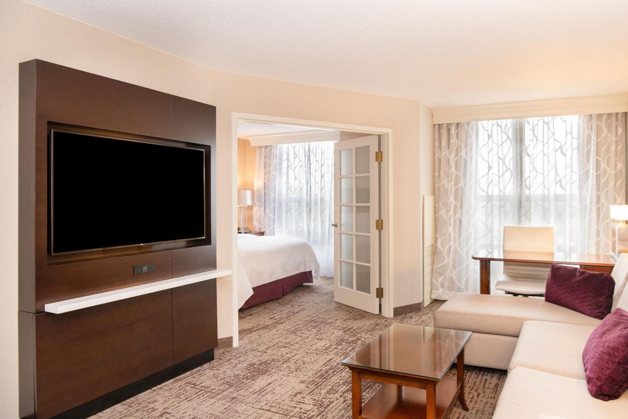 Chicago Marriott Suites Deerfield Exteriör bild